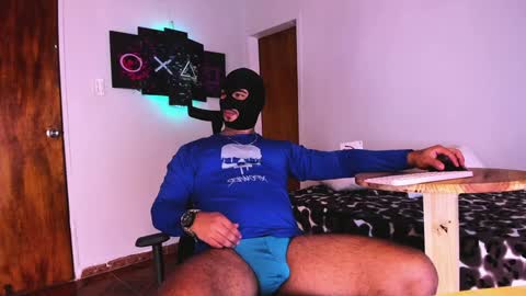 tommy_sccott online show from December 14, 2024, 4:56 am