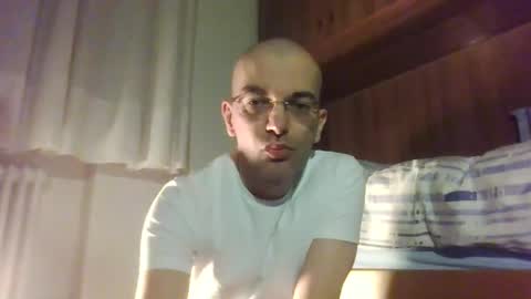 tommycorner online show from December 15, 2024, 10:04 pm