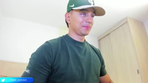 Snapshot of tommygarcia_ chatting on October 7, 2025, 6:27 pm Instagram t garcia69 online show from October 7, 2025, 6:27 pm