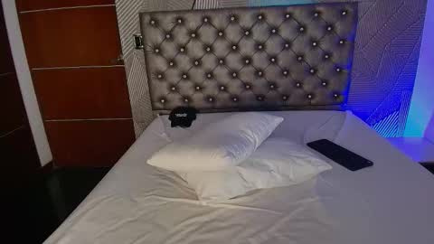 Snapshot of tommyvalentine chatting on March 10, 2026, 1:10 am tommy online show from March 10, 2026, 1:10 am