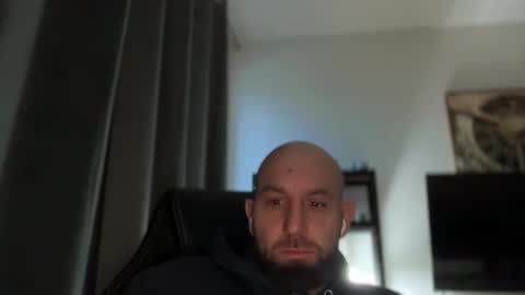 Thomas Fit online show from February 5, 2026, 6:29 am