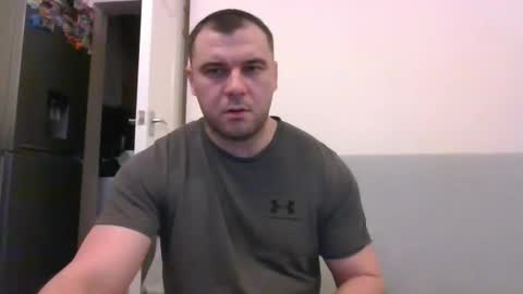 tommyy19901 online show from March 10, 2025, 10:02 pm