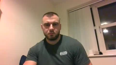 tommyy19901 online show from November 1, 2025, 6:32 pm