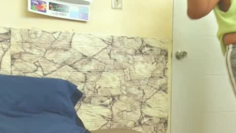 Antonio online show from March 15, 2026, 2:23 pm