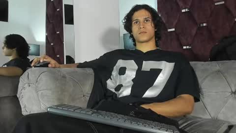 Tony Benedetti online show from April 17, 2026, 8:34 pm