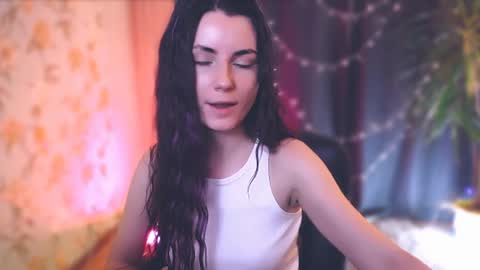 Snapshot of too_beautiful chatting on January 17, 2025, 7:38 pm Elizabeth online show from January 17, 2025, 7:38 pm