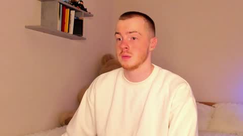 Snapshot of toohornyserj chatting on December 6, 2024, 11:03 pm toohornyserj online show from December 6, 2024, 11:03 pm