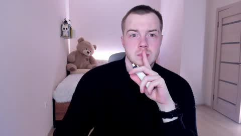 Snapshot of toohornyserj chatting on January 4, 2025, 8:27 pm toohornyserj online show from January 4, 2025, 8:27 pm