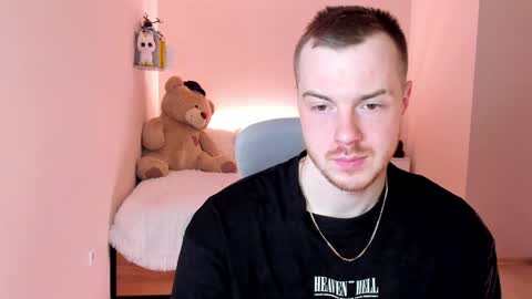 Snapshot of toohornyserj chatting on January 18, 2025, 12:24 am toohornyserj online show from January 18, 2025, 12:24 am