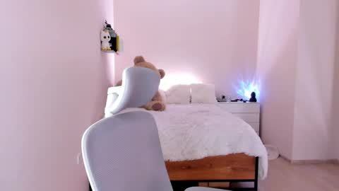 Snapshot of toohornyserj chatting on February 14, 2025, 1:13 am toohornyserj online show from February 14, 2025, 1:13 am