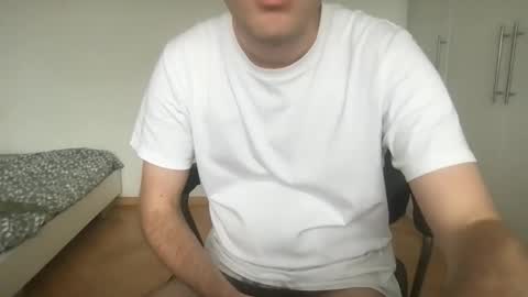 Max online show from October 25, 2025, 12:56 pm