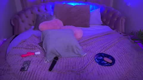 top_grace online show from November 29, 2025, 11:24 am