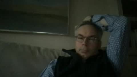 topspin69 online show from December 15, 2024, 9:09 pm