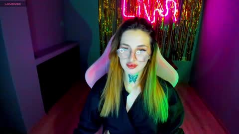 tora online show from December 14, 2024, 8:40 pm