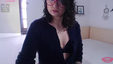 tori_just online show from October 18, 2025, 2:18 pm