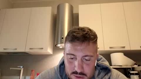 Snapshot of toro_arrapato chatting on May 3, 2026, 10:43 am toro_arrapato online show from May 3, 2026, 10:43 am