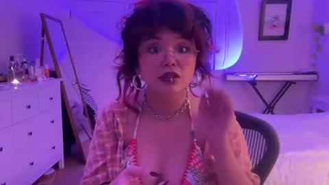 boy luna  next stream thurs 226  855pm 0 pst  online show from February 27, 2026, 5:07 am