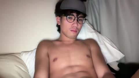 Karo online show from November 15, 2025, 3:08 pm