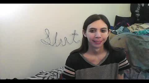 Luna online show from November 10, 2025, 9:36 pm