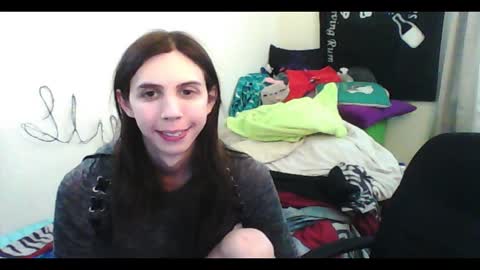 Luna online show from March 2, 2026, 3:52 am