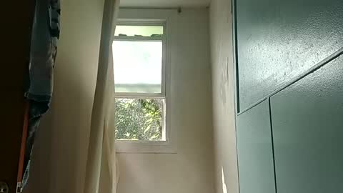 totallyawesome_65 online show from September 28, 2025, 4:45 pm