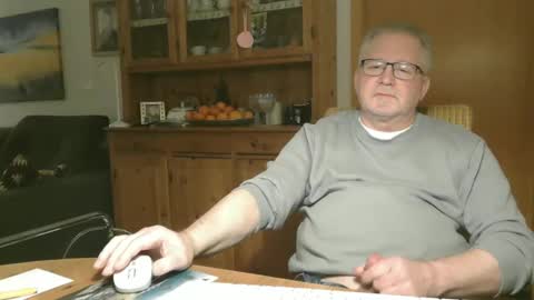 Snapshot of toto758 chatting on January 18, 2025, 11:00 pm toto758 online show from January 18, 2025, 11:00 pm