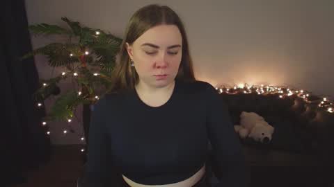 Snapshot of touch_m3 chatting on December 16, 2024, 7:58 am online show from December 16, 2024, 7:58 am