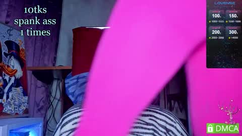 Snapshot of touch_m3 chatting on November 23, 2025, 12:05 pm online show from November 23, 2025, 12:05 pm