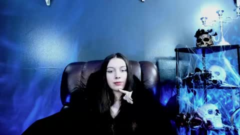 toxicdomme online show from April 23, 2026, 7:05 pm