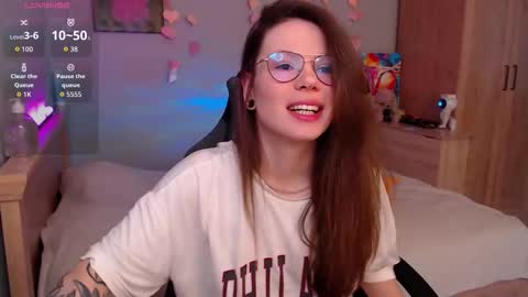 toxkiss online show from March 24, 2026, 7:46 am