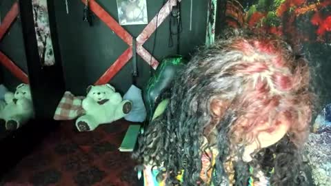 tracy_ks online show from September 30, 2025, 9:42 pm