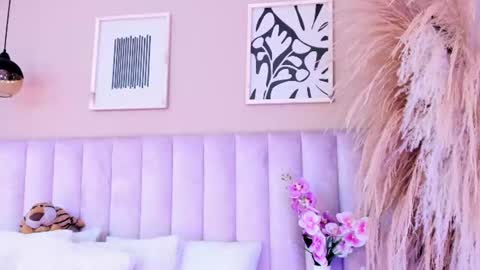 Tracy  online show from July 10, 2026, 1:58 pm