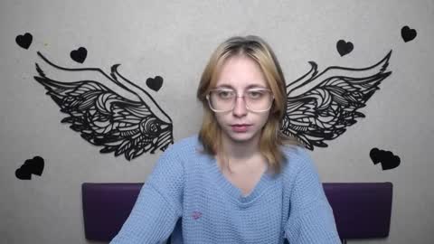 TracyLeeBB online show from November 24, 2025, 11:43 am