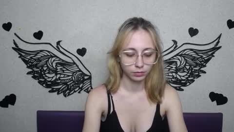 TracyLeeBB online show from November 28, 2025, 11:57 am