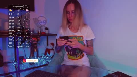 Hey my name is Kiri Kiri online show from December 6, 2024, 5:55 pm