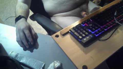 Snapshot of tran54 chatting on March 4, 2026, 2:06 am tran54 online show from March 4, 2026, 2:06 am