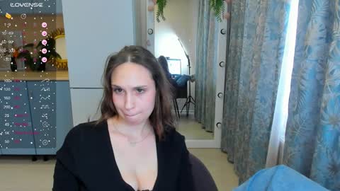 Snapshot of traneba chatting on February 4, 2025, 8:24 am Kate online show from February 4, 2025, 8:24 am