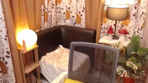 ROSY TAN  BE MY KING DONT FORGET TO FOLLOW AND THUMBS UP ME online show from February 21, 2025, 2:17 am