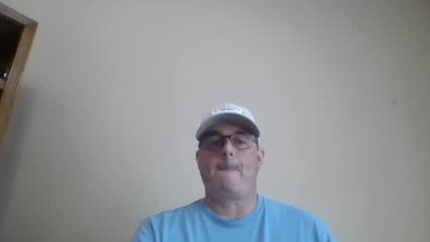 Snapshot of travelingman53 chatting on January 13, 2025, 6:49 pm Travelingman53 online show from January 13, 2025, 6:49 pm