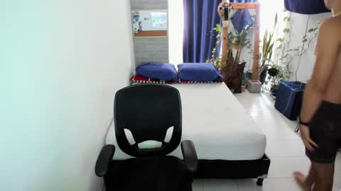 travis bakerr online show from January 22, 2025, 3:18 pm