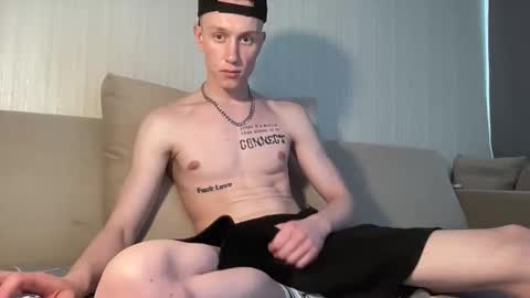 Travis online show from May 15, 2026, 7:26 am