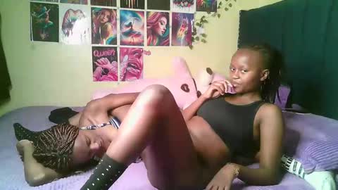 trazic_ online show from November 12, 2025, 9:14 pm