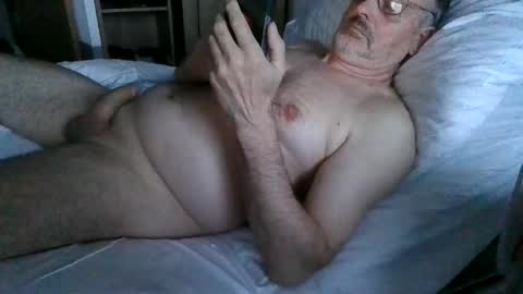 trebgeis1 online show from May 13, 2026, 6:49 pm