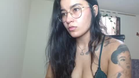 Snapshot of trebol_4 chatting on June 17, 2026, 5:14 pm trebol_4 online show from June 17, 2026, 5:14 pm