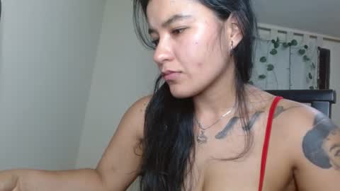 Snapshot of trebol_4 chatting on July 7, 2026, 11:09 pm trebol_4 online show from July 7, 2026, 11:09 pm