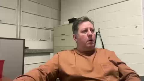 Snapshot of treborinthesky chatting on October 18, 2025, 4:08 pm treborinthesky online show from October 18, 2025, 4:08 pm