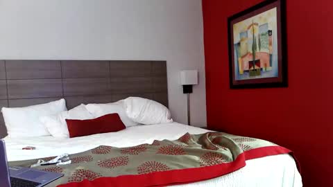 TreeBurner1 online show from December 20, 2025, 3:57 am