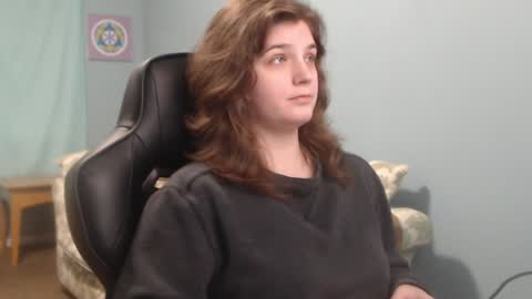 TreeJeanne online show from December 27, 2024, 7:57 pm