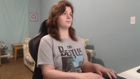 TreeJeanne online show from January 4, 2025, 2:04 pm