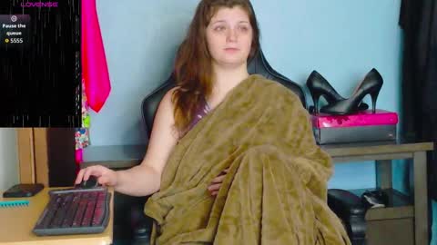 TreeJeanne online show from October 30, 2025, 2:18 pm